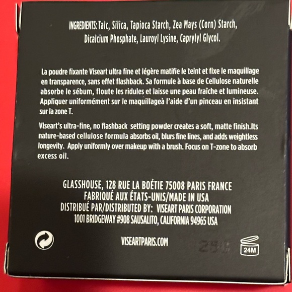 VISEART Translucent Setting Powder creates soft matte finish for all complexions - Picture 6 of 8